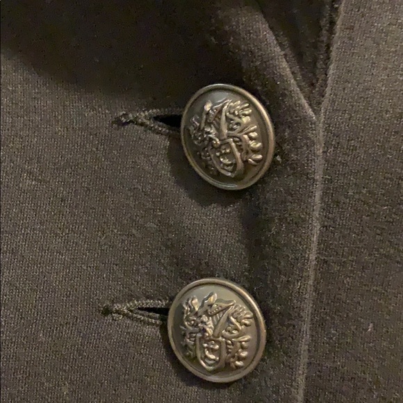 Blazer - Picture 3 of 4